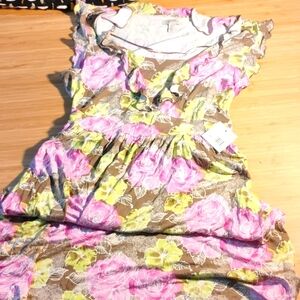 NWT Women's Knit Ruffle Front Dress w/ Orchid print Size Med